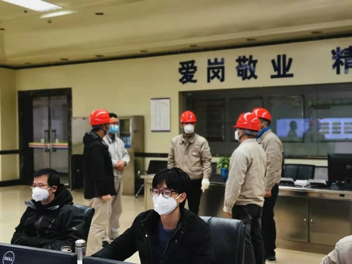 万众一心共克时艰，，，，，，，众志成城战胜疫情