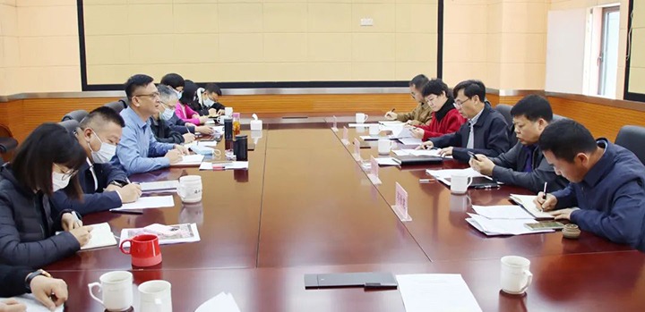 云煤（NG体育）集团党委副书记、总经理高建嵩一行到云煤矿业公司开展2022年第一季度生产经营工作督导调研