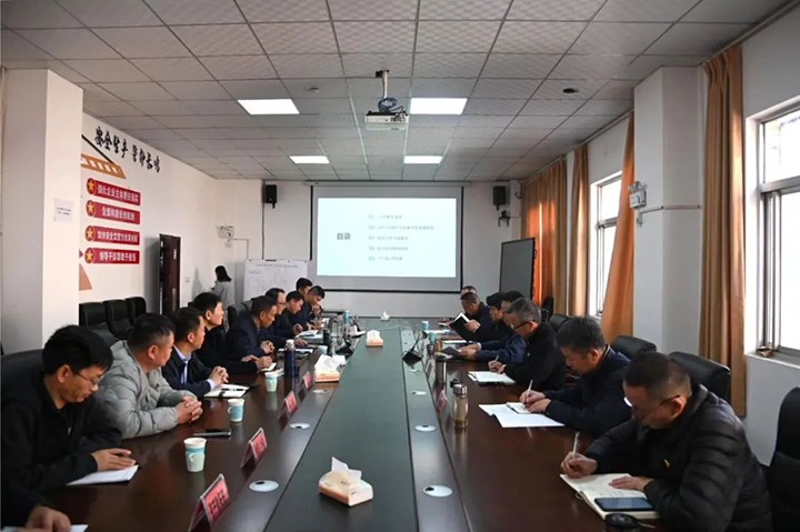 【聚焦云煤】云煤（NG体育）集团专职外部董事寸延峰到陆东煤矿公司调研指导工作