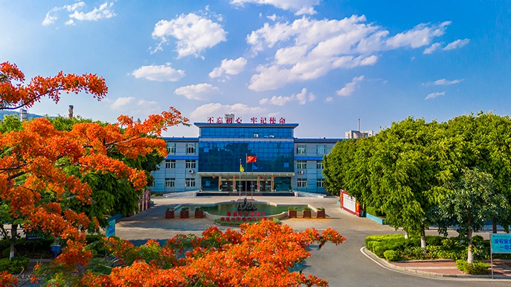 红色基因为引领，，，，，，检修战场写华章  —— 汗水与智慧交织的检修历程
