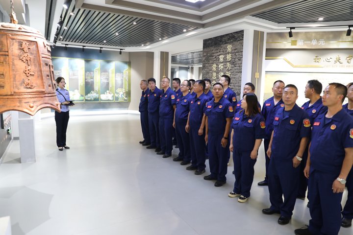 国家矿山应急救援东源队开展反腐倡廉警示教育